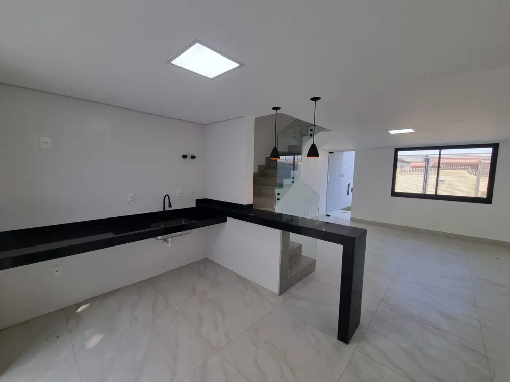 Casa, 3 quartos, 96 m² - Foto 4