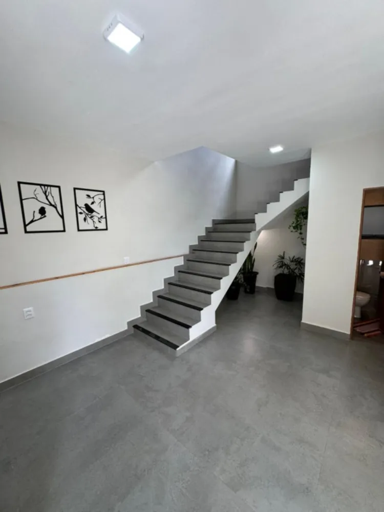 Casa, 3 quartos, 200 m² - Foto 9