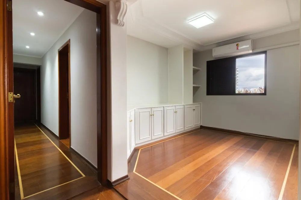 Apartamento, 3 quartos, 157 m² - Foto 1