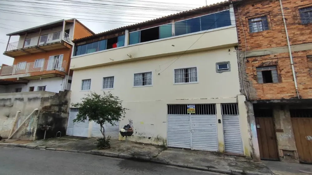 Casa, 3 quartos, 360 m² - Foto 1