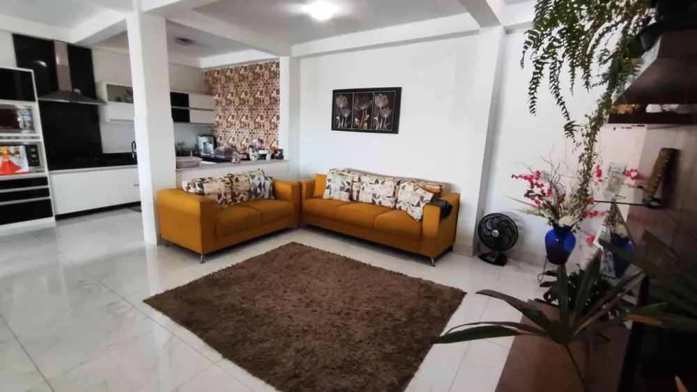 Casa, 3 quartos, 360 m² - Foto 4