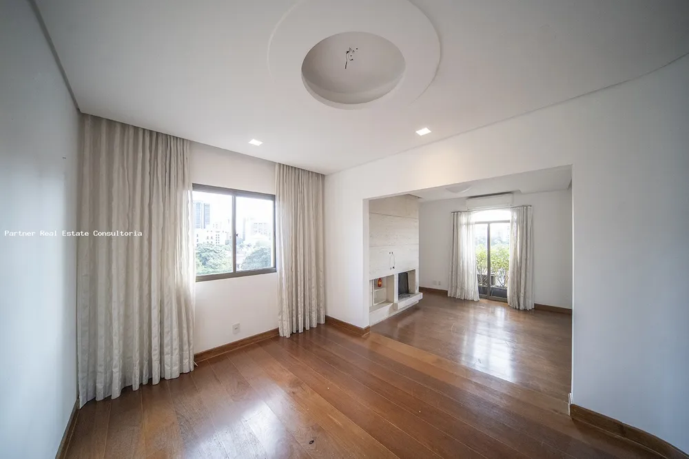Apartamento, 3 quartos, 255 m² - Foto 1