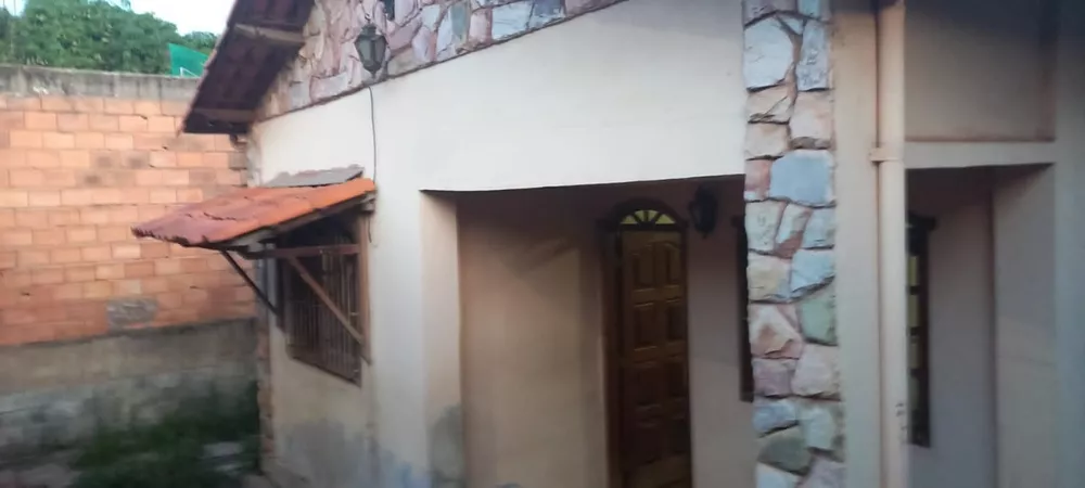 Casa à venda com 5 quartos, 300m² - Foto 6