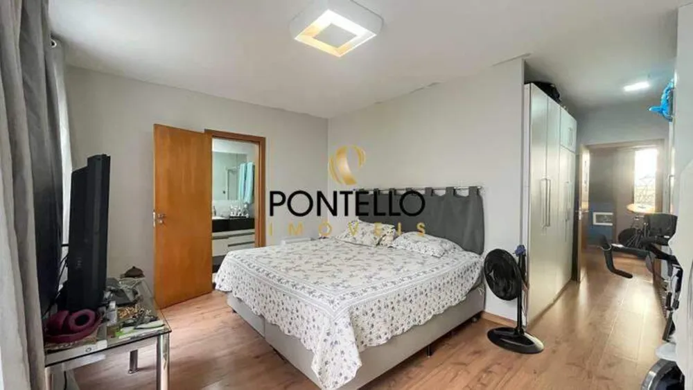 Casa, 3 quartos, 215 m² - Foto 4
