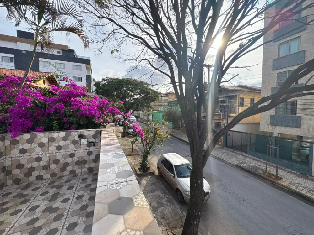 Casa, 3 quartos, 360 m² - Foto 2