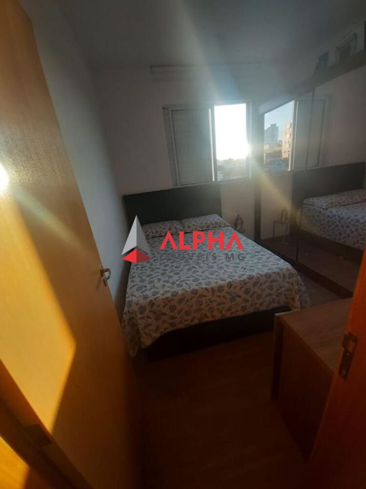 Apartamento à venda com 3 quartos - Foto 3