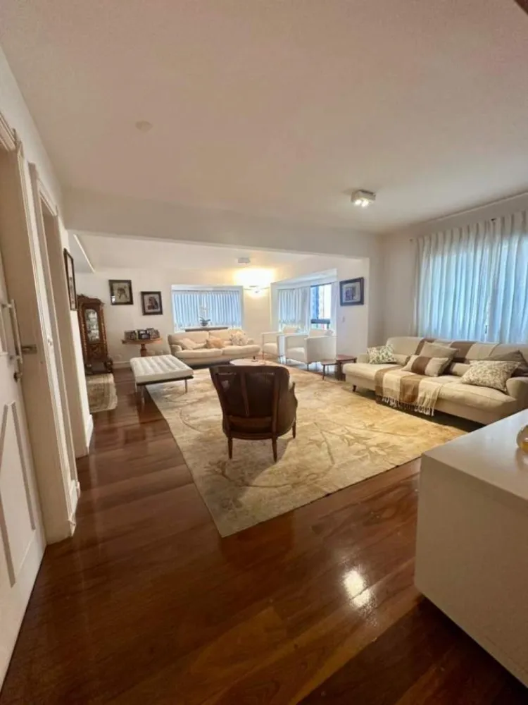 Apartamento, 3 quartos, 421 m² - Foto 1