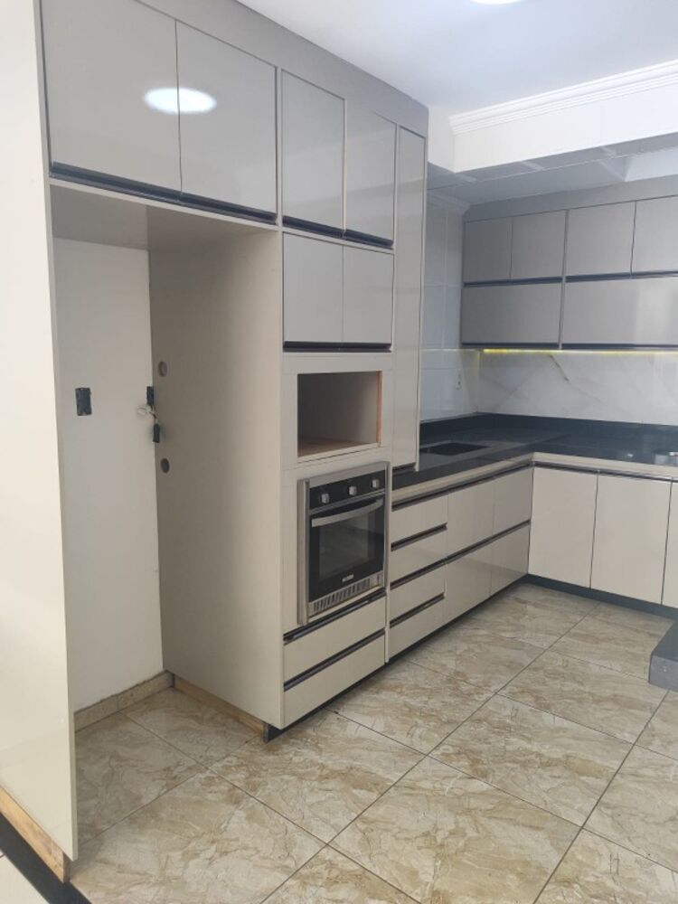 Casa à venda com 2 quartos, 64m² - Foto 9