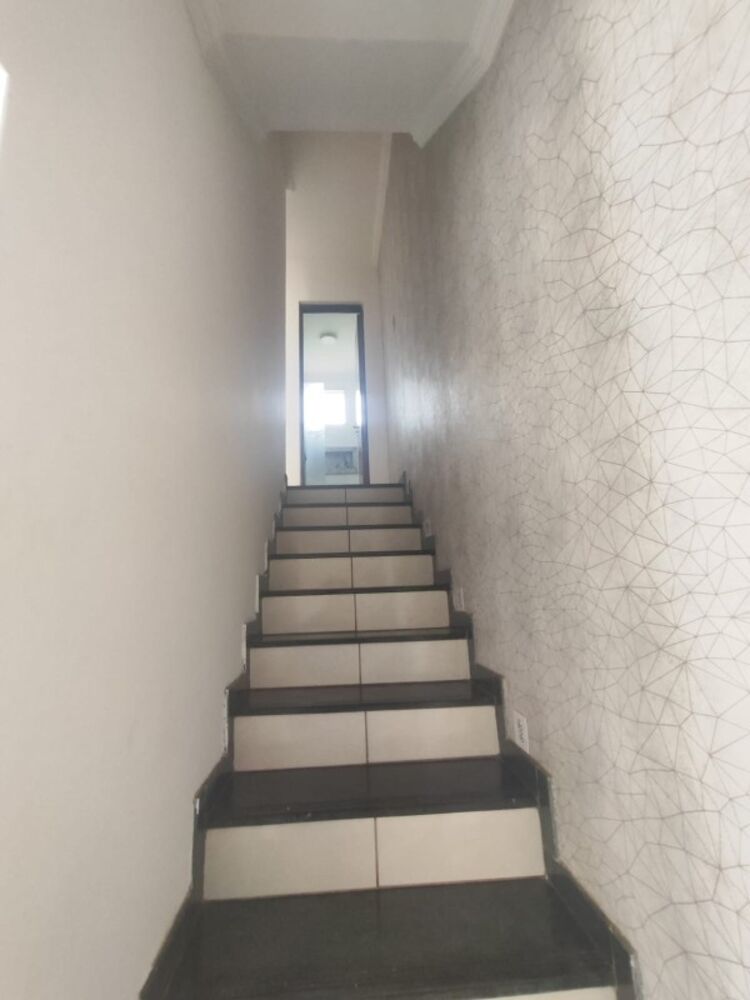 Casa à venda com 2 quartos, 64m² - Foto 15
