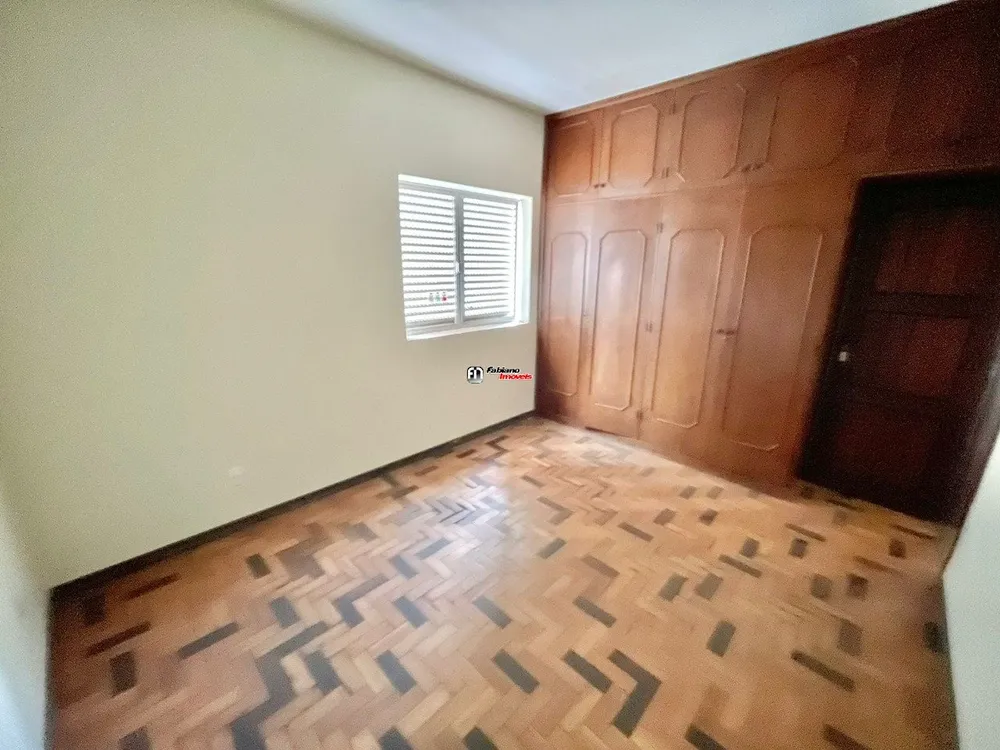 Casa, 4 quartos, 241 m² - Foto 8