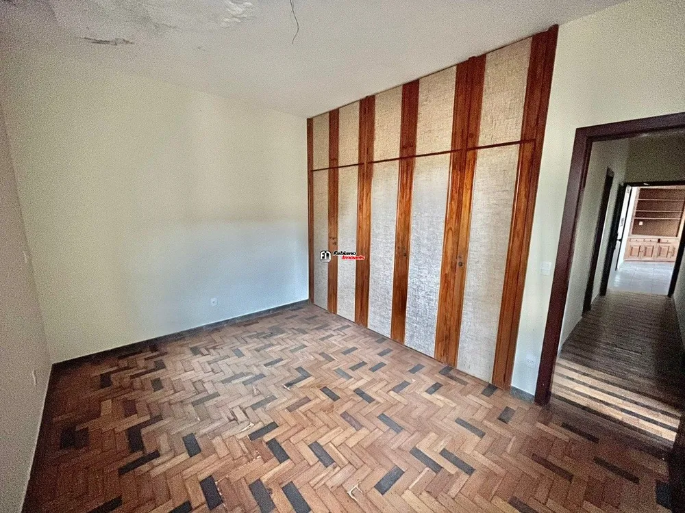 Casa, 4 quartos, 241 m² - Foto 14