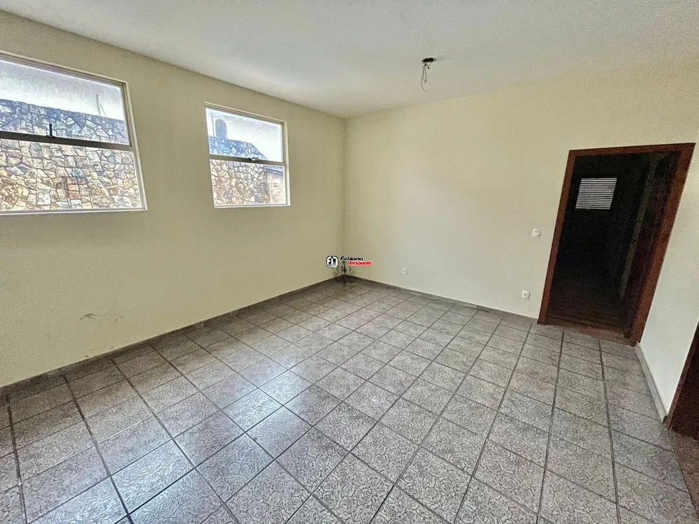 Casa, 4 quartos, 241 m² - Foto 5