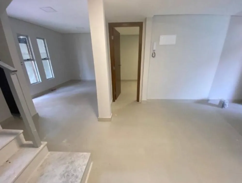 Casa, 5 quartos, 208 m² - Foto 3