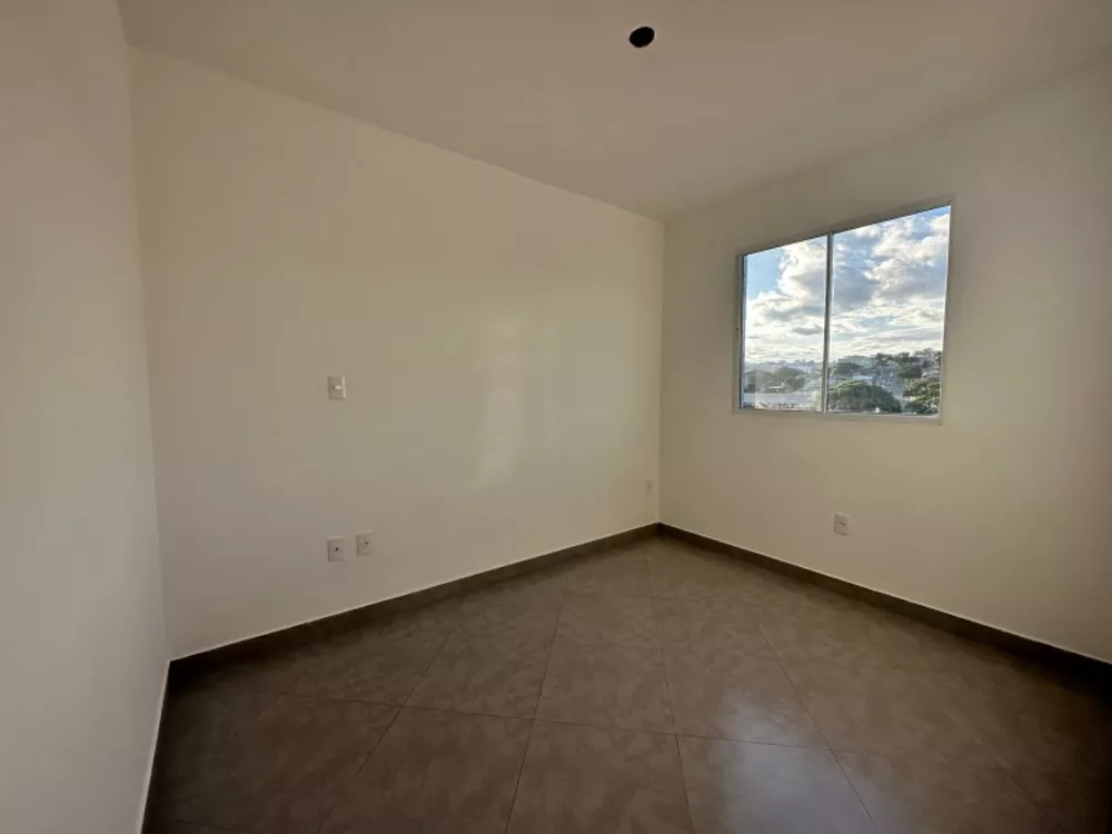 Apartamento à venda com 2 quartos, 52m² - Foto 7