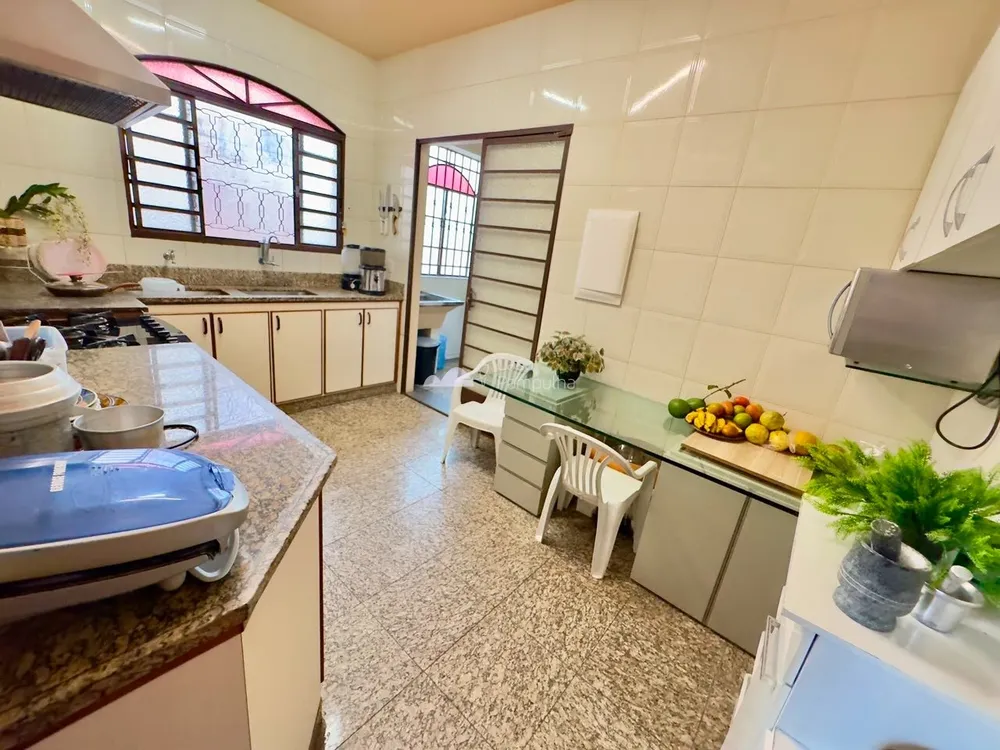 Casa, 3 quartos, 380 m² - Foto 24