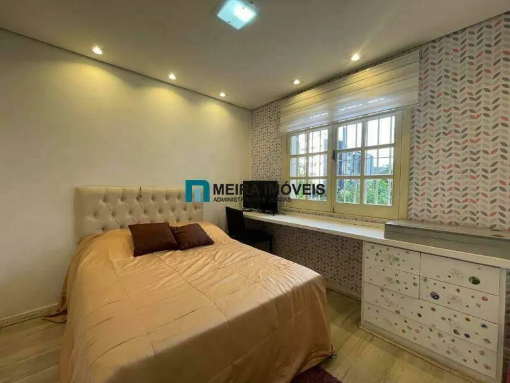 Casa, 5 quartos, 325 m² - Foto 10