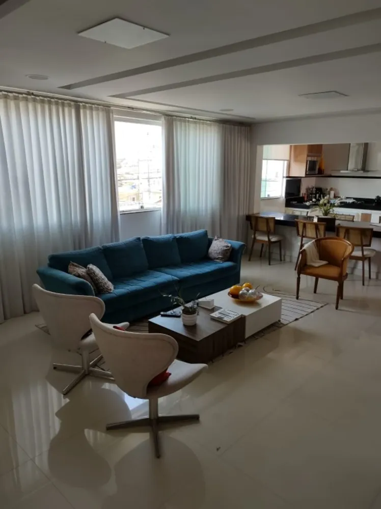 Casa, 3 quartos, 217 m² - Foto 3