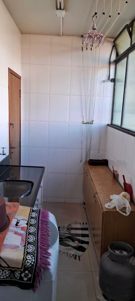 Apartamento à venda com 3 quartos, 180m² - Foto 8