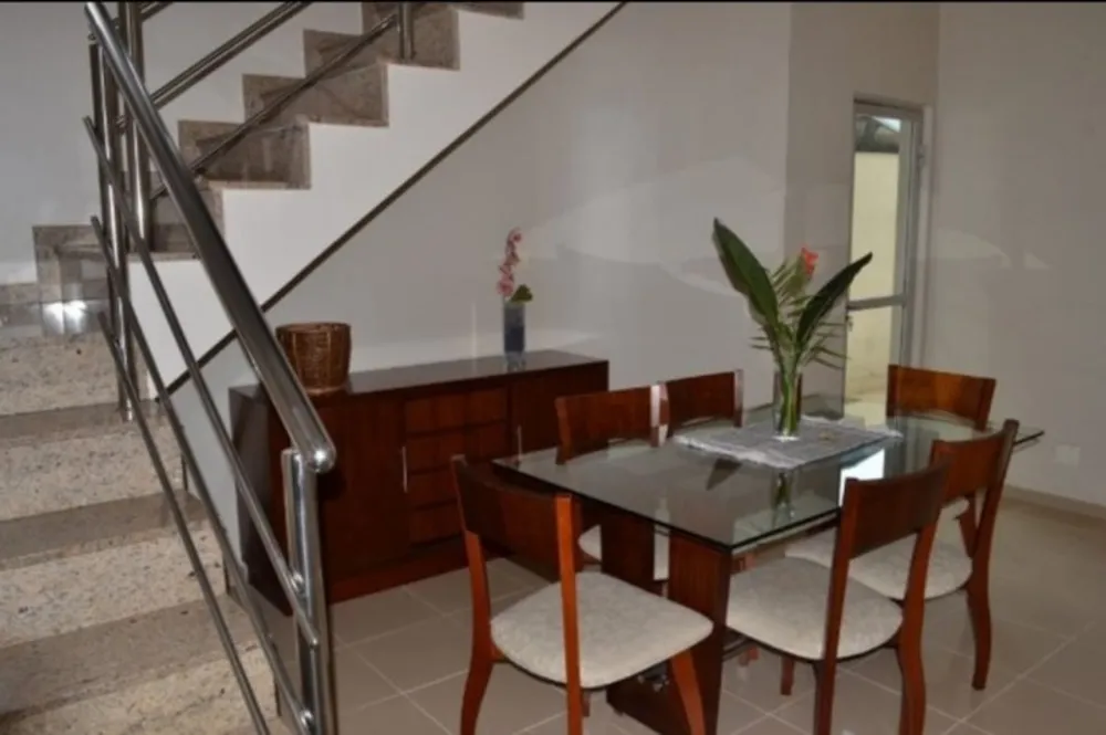 Casa, 2 quartos, 200 m² - Foto 2