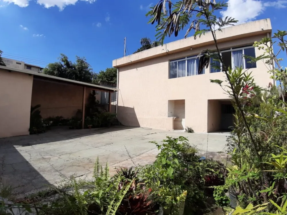 Casa, 3 quartos, 127 m² - Foto 1