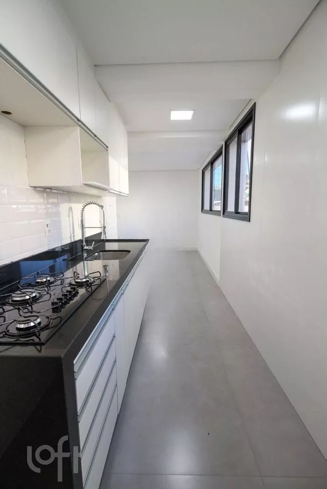 Apartamento à venda com 2 quartos, 61m² - Foto 13