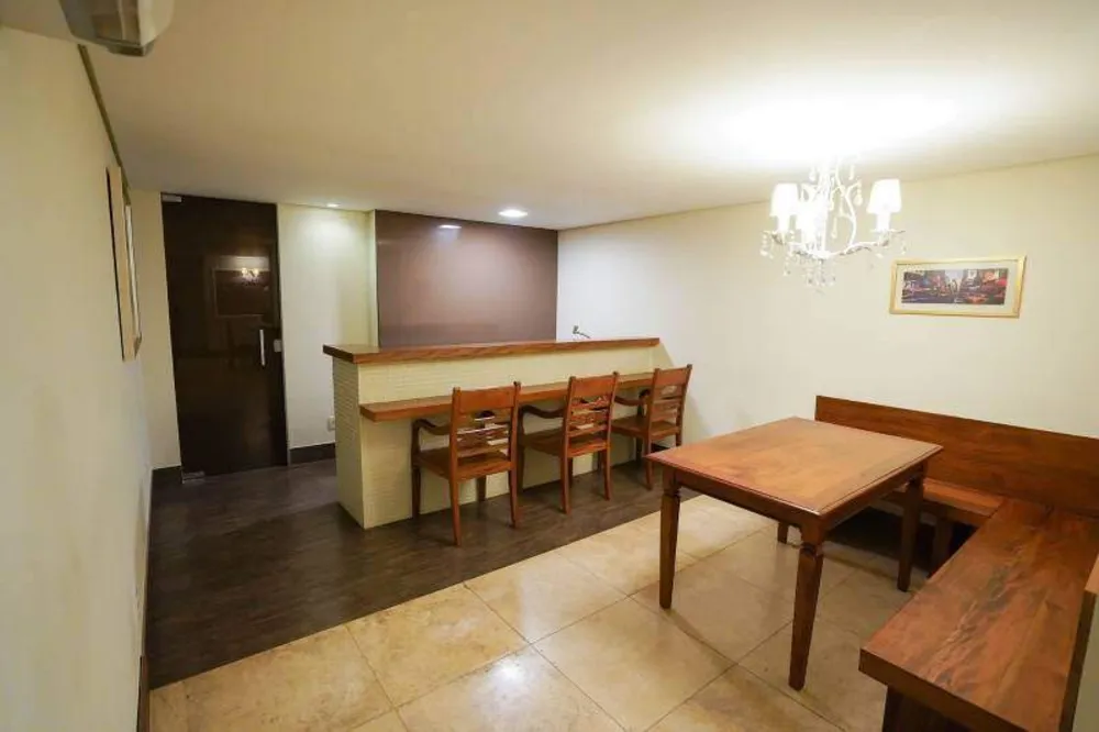 Apartamento, 4 quartos, 250 m² - Foto 1