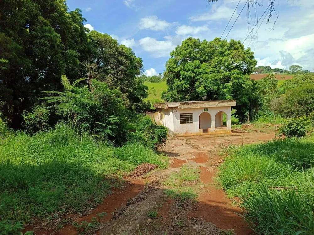 Chácara, 2 quartos, 7606 m² - Foto 1