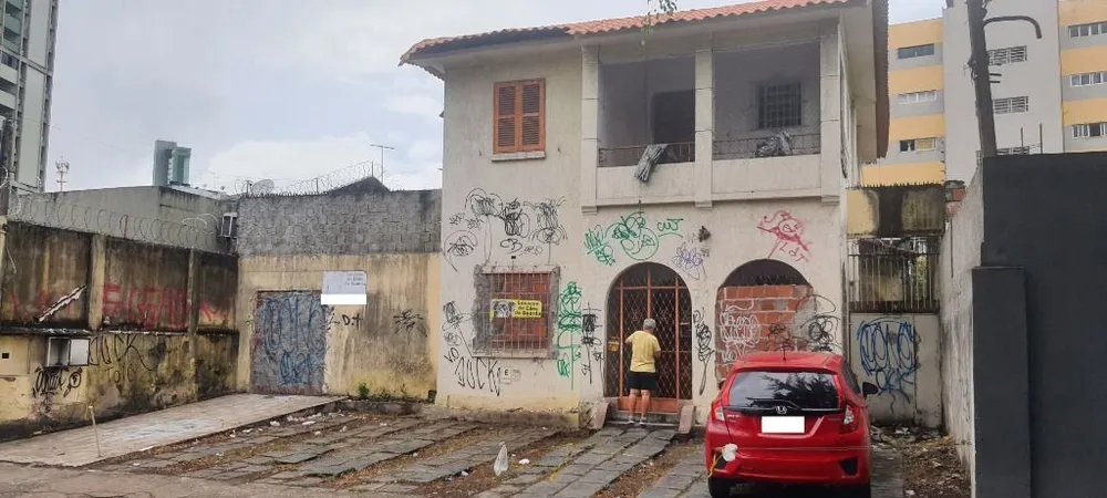 Casa, 5 quartos, 650 m² - Foto 1
