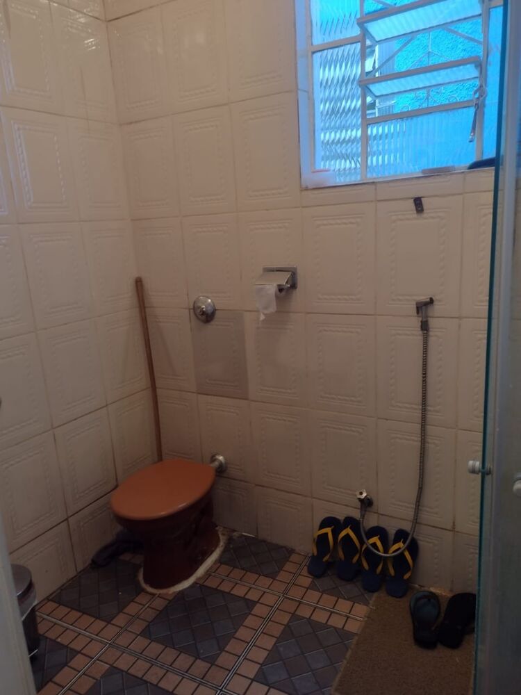 Casa à venda com 3 quartos, 176m² - Foto 2