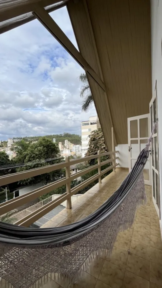 Casa, 3 quartos, 212 m² - Foto 2