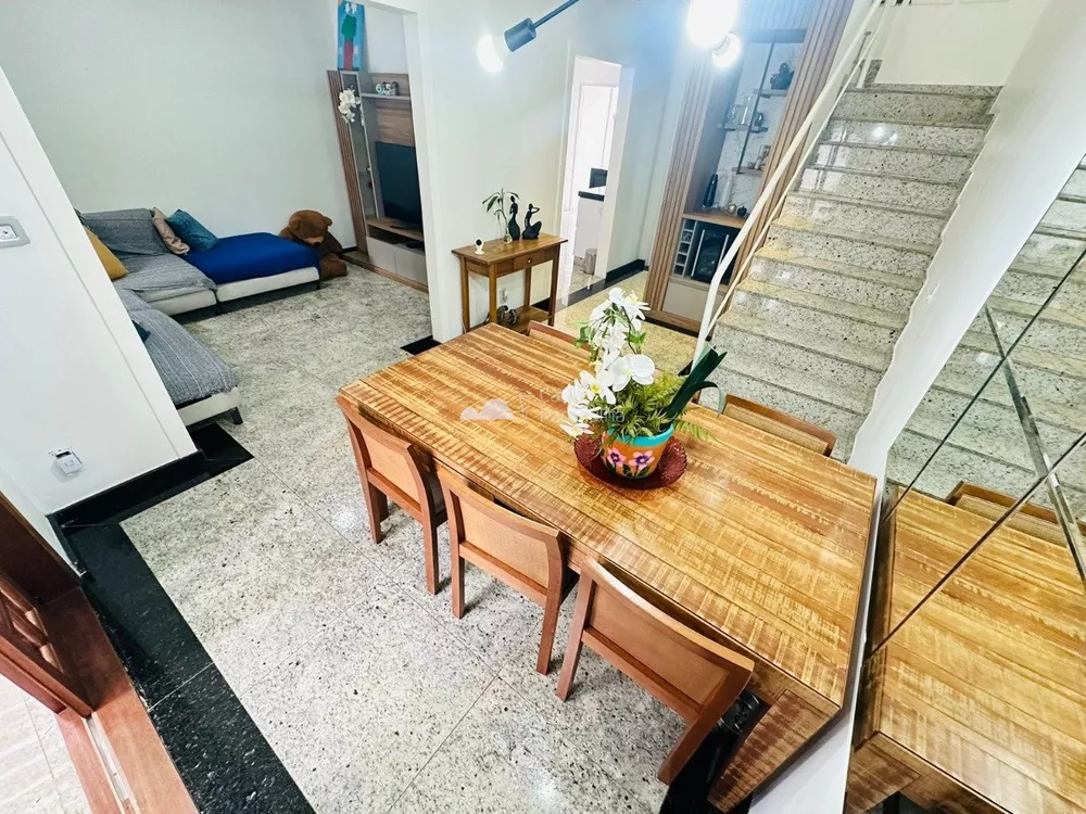 Casa à venda com 3 quartos, 180m² - Foto 6