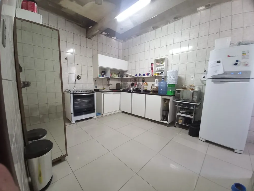 Casa, 5 quartos, 280 m² - Foto 12