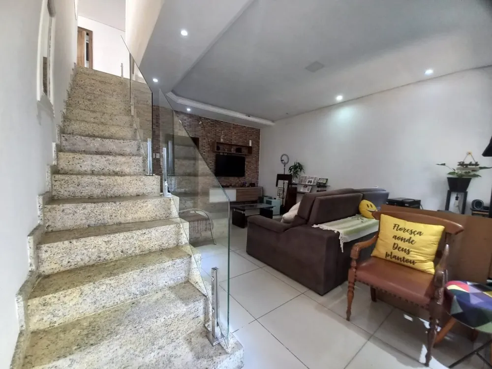 Casa, 5 quartos, 280 m² - Foto 4