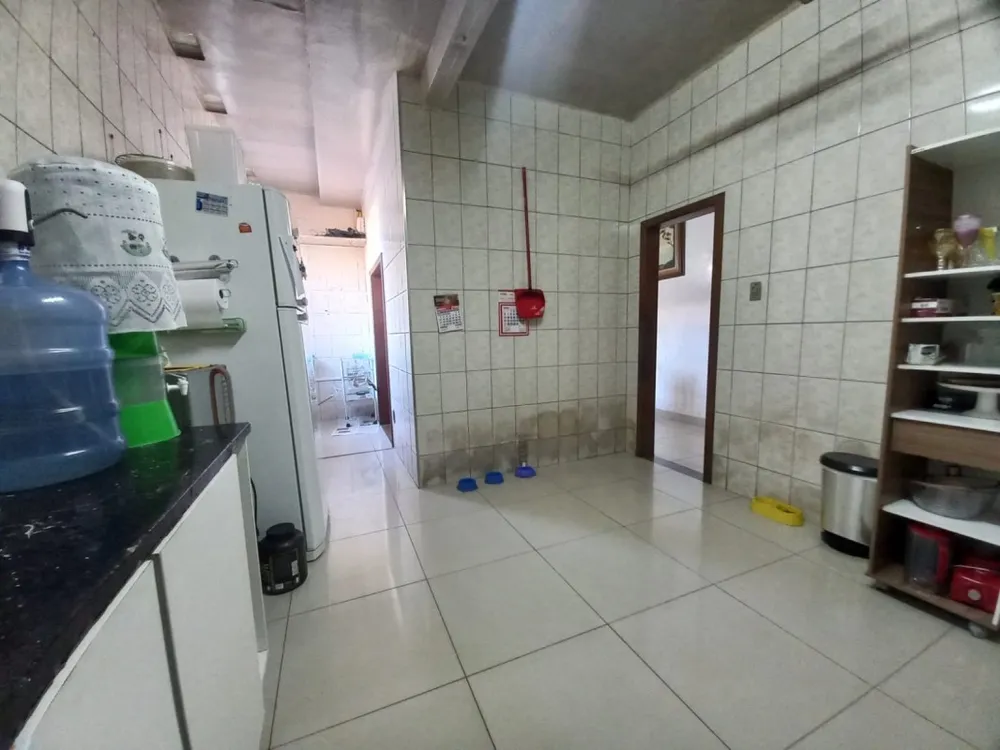 Casa, 5 quartos, 280 m² - Foto 13