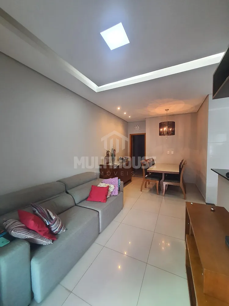 Casa, 3 quartos, 110 m² - Foto 1