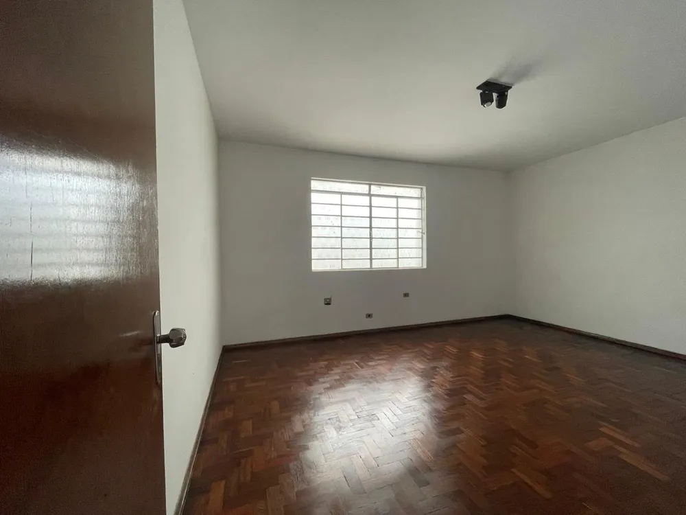 Casa, 3 quartos, 200 m² - Foto 4
