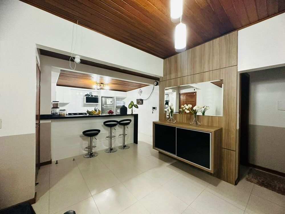 Casa à venda com 3 quartos, 145m² - Foto 7
