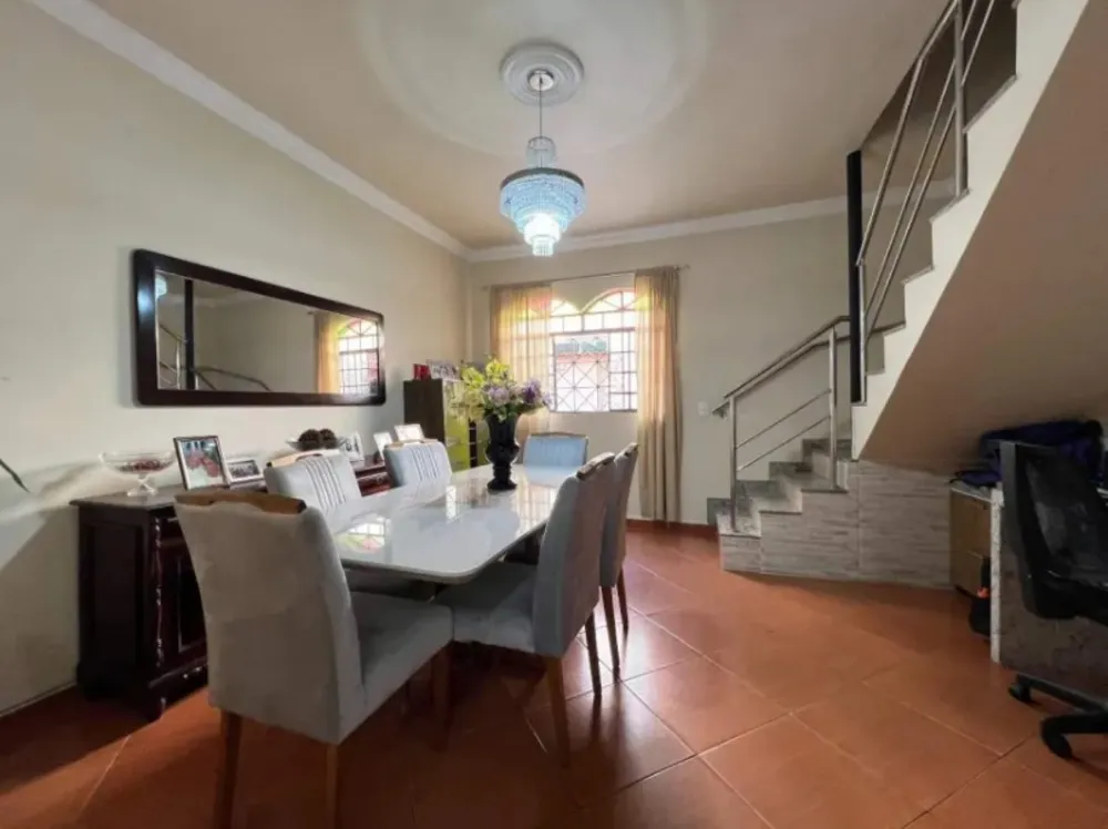 Casa, 4 quartos, 180 m² - Foto 4