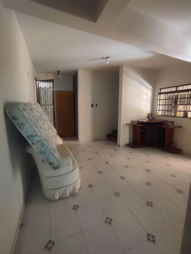 Casa, 4 quartos, 200 m² - Foto 13