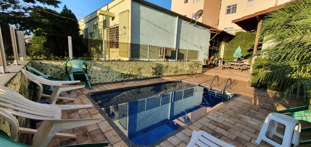 Casa, 5 quartos, 360 m² - Foto 1