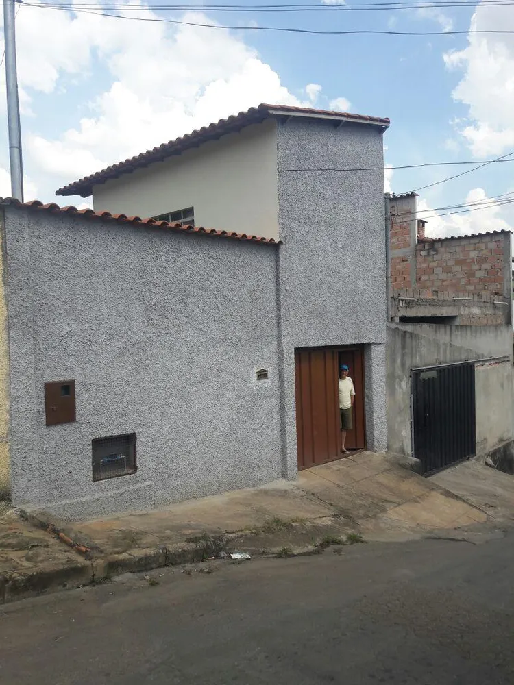 Casa, 3 quartos, 110 m² - Foto 2