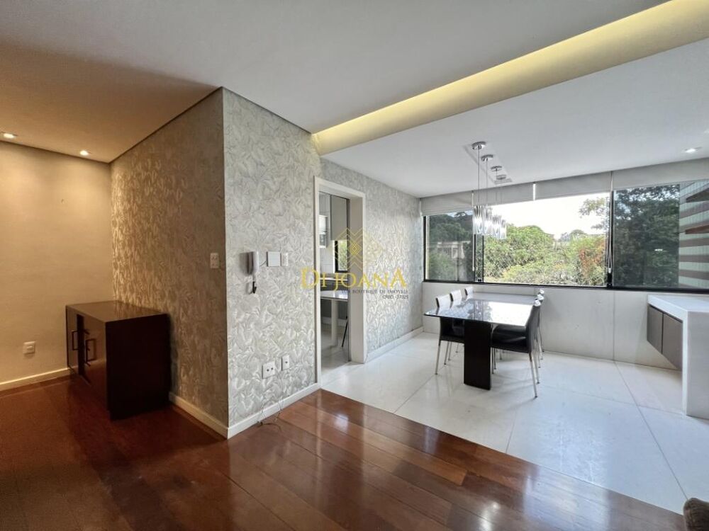 Apartamento à venda com 3 quartos, 130m² - Foto 1