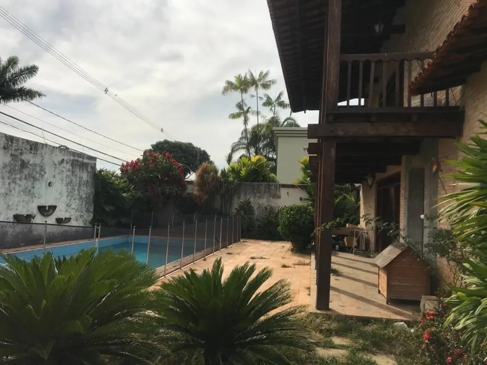 Casa, 6 quartos, 320 m² - Foto 1