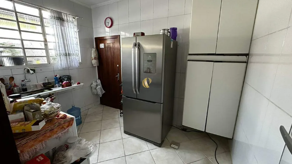 Casa, 3 quartos, 229 m² - Foto 6