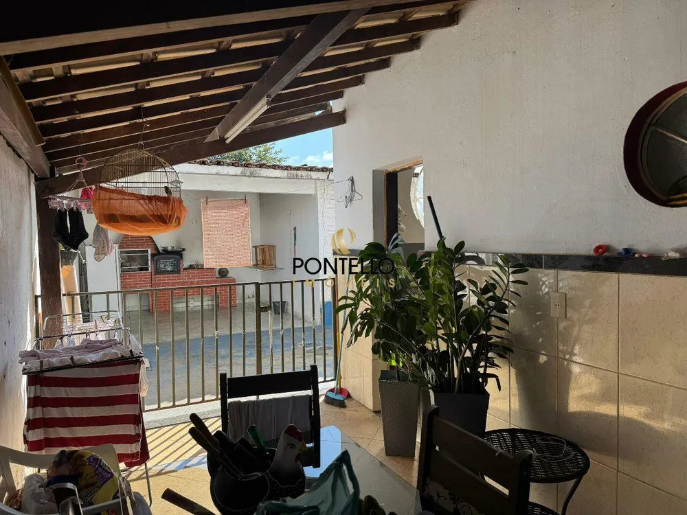 Casa, 3 quartos, 229 m² - Foto 12