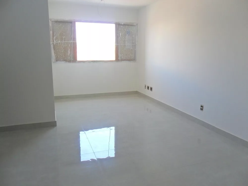 Apartamento à venda com 3 quartos, 71m² - Foto 4