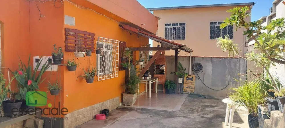 Casa, 3 quartos, 180 m² - Foto 1