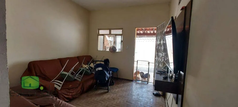 Casa, 3 quartos, 180 m² - Foto 2