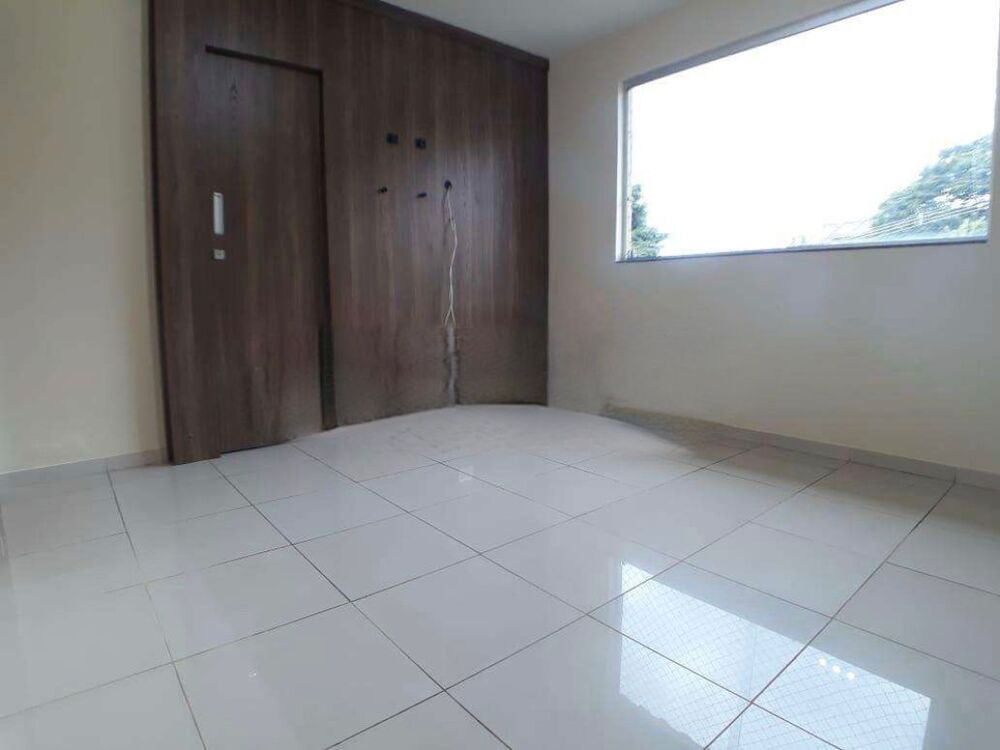Casa à venda com 3 quartos, 130m² - Foto 5