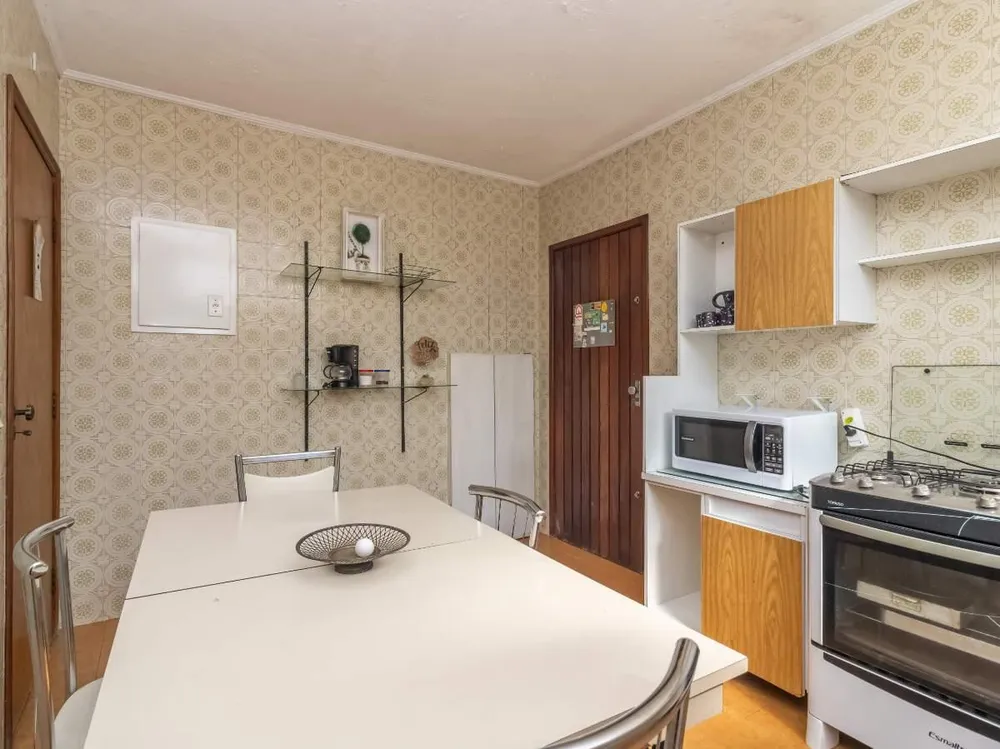 Casa, 3 quartos, 215 m² - Foto 1